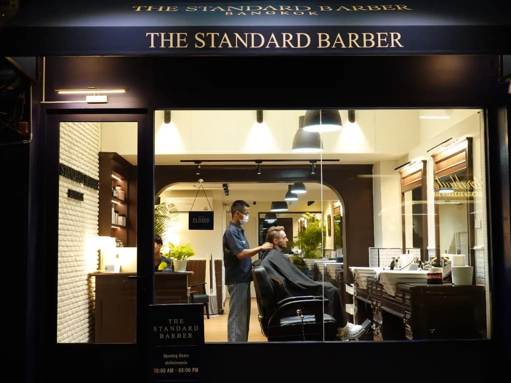 THE STANDARD BARBER สาขามหาทุน เพลินจิต